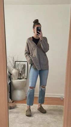 Jeans And Short Boots Outfit, Fall Outfit Inspo Thrifted, Cozy Semi Formal Outfits, Womens Midrise Straight Jeans Outfit, In Style Jeans 2023, Birk Clogs Outfit Winter, Birkenstock Boston Outfit Maternity, Fall 223 Outfits, Cold Classroom Outfit