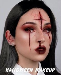 Halloween Makeup With Red Contacts, Halloween Costumes With Contacts, Gore Halloween Makeup Looks, Red Contacts Makeup, Latex Halloween Makeup, Halloween Blood Makeup, Blood Makeup Look, Horror Smink, Hallowen Schminke