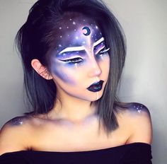 Space Face Makeup, Lunar Makeup Look, Cold Face Makeup, Galaxy Makeup Halloween, Fashion Show Makeup Looks, Space Makeup Looks, Galaxy Eye Makeup, Galaxy Makeup Looks, Alien Make-up