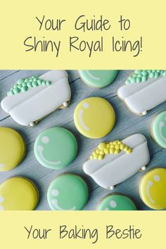 how to make shiny royal icing Best Royal Icing Recipe, Royal Icing Christmas Cookies, Holiday Cookies Decorated, Sugar Cookie Icing Recipe, Easy Royal Icing Recipe, Perfect Sugar Cookies