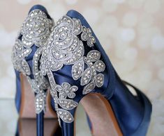 Vintage Inspired Wedding Shoes, Blue Bridal Heels, Simple Wedding Shoes, Dream Wedding Shoes, Navy Blue Wedding Shoes, Kim Walker, Heels Design, Navy Wedding Shoes, Unique Wedding Shoes