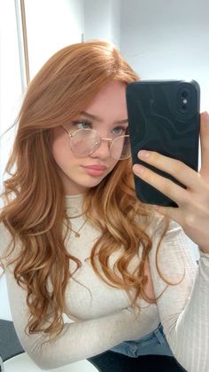 Women With Strawberry Blonde Hair, Ginger Hair With Glasses, Outfits For Strawberry Blonde Hair, Glasses Red Hair, Strawberry Blonde With Green Eyes, Glasses For Redheads, Rose Ginger Hair, Red Head With Glasses, Ginger With Glasses