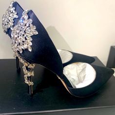 These Are Brand New Never Used Badgley Mischka Vogue Black Satin Pumps. The Pictures Don’t Do Them Justice. They Are A Size 6 And Are Sold Out In Stores. They Come With Box, Dust Bag And Extra Stones And Heel Caps. They Retail For $265.00. Feel Free To Send Offer If Interested Evening Formal Wedding Shoes With Rhinestones, Elegant Rhinestone Wedding Shoes For Evening, Embellished Pointed Toe Evening Wedding Shoes, Evening Embellished Pointed Toe Wedding Shoes, Embellished Pointed Toe Wedding Shoes For Evening, Embellished Heels For Gala, Embellished Evening Wedding Shoes With Pointed Toe, Elegant Embellished Wedding Shoes For Cocktail, Elegant Crystal Embellished Heels For Evening