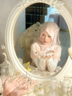 Coquette Abaya, Hijabi Coquette, Coquette Hijab, Pink Hijab, Estilo Hijab, Hijabi Fits, Hijab Trends, Muslim Fashion Hijab Outfits, Hijab Aesthetic