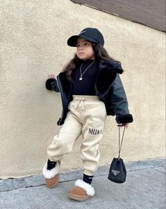 Girls Outfit Ideas Kids, Kids Winter Outfits Girl, Winter Kids Outfits, Toddler Girl Outfits Winter, Girls Winter Outfits Kids, Stylish Kids Fashion, Kids Outfits Daughters, Girls Winter Outfits