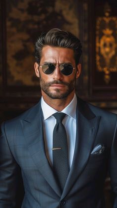 Mafia Hairstyle Men, Men With Class Gentleman Style, Light Beard, Gentleman Haircut, Older Mens Hairstyles, Gentleman Aesthetic, Beard Hairstyle, Gents Fashion, Style Français