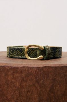 Indulge in effortless style with the FRNCH Idalia Belt. This double wrap belt is made from smooth leather and features an antiqued gold metal buckle, adding a touch of elegance to any outfit. Made in Italy, this belt is the perfect accessory for any fashion-forward individual. Feel confident and stylish with the FRNCH Idalia Belt! Double Wrap Belt, Personalised Jewellery Necklaces, Bag Belt, Wrap Belt, Fall Style, Metal Buckles, Feel Confident, Ring Bracelet, Ring Necklace