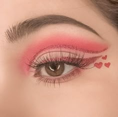 Pink Valentine’s Day Makeup, V Day Makeup Looks, Interesting Eye Makeup, Valentine’s Day Make Up Looks Simple, Valentines Eyeliner, Valentine Makeup Ideas, Valentines Day Makeup Simple, Valentines Makeup Ideas Simple, Valentine’s Day Make Up Looks