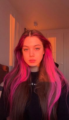 Poofy Hair, Alternative Girls, Rainbow Hair, Messy Hairstyles, Pink Hair, Aesthetic Girl, Hair Looks, New Hair, Profile Picture