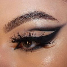 Professional Eye Makeup, Ethereal Makeup, Evening Makeup, Goth Makeup, Creative Eye Makeup, Dark Makeup