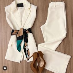 Blazer Outfits Casual, Sophisticated Outfits, Stylish Work Attire, Women's Casual Style, Casual Chic Outfit, Looks Chic, Casual Winter Outfits