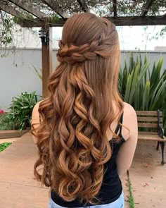 SAVE & Follow, for more post collection check my pin bio, Thank You. Cute Prom Hairstyles, Hairstyle Examples, Formal Hairstyles For Long Hair, Simple Prom Hair, Long Hair Wedding Styles, Prom Hairstyles For Long Hair, Hairdo For Long Hair, Hair Stylist Life, Easy Hairstyles For Long Hair