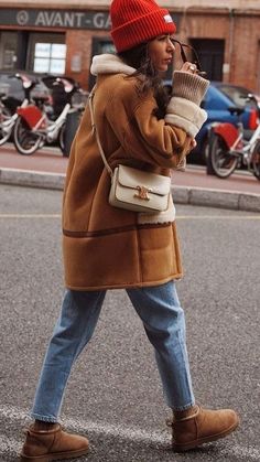 Camel Coat Outfit Winter Style 2024, Scandanavian Street Style Fall, Parade Outfit Ideas Winter, Courdory Jacket Outfits, Doc Martens Winter Outfit, East Coast Winter Outfits, Park City Utah Winter Outfits, Comfy Autumn Outfit, Casual Cold Weather Outfits