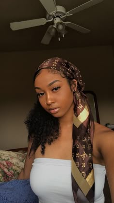 pintrest//babylaaa Bandana Hairstyles, Hair Wraps, Mode Inspo, Black Girls Hairstyles, Brown Skin, Scarf Hairstyles, Pretty Face, Hair Goals, Hair Inspo