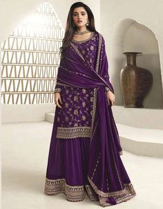 Designer Traditional Wear Viscose Chinon Salwar Suit Purple Viscose Chinon Palazzo Suit Front View Palazzo Outfit, Plazzo Suits, Indian Salwar Kameez, Palazzo Suit, Sharara Suit, Salwar Kamiz, Designer Anarkali, Anarkali Gown, Party Kleidung