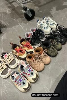 Estilo Kylie Jenner, Baby Boy Shoes, Baby Boy Fashion, Baby Life, Boy Mom