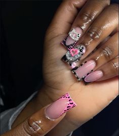 Nail Tech, Nails