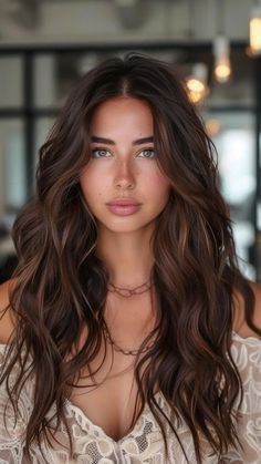 Brown Hair For Summer Brunettes, Fall Hair For Brunettes Balayage, Brown Hair With Highlights Cool Tone, Hair For Green Eyes, Dark Hair Hairstyles, Fall Brunette, Rich Chocolate Brown Hair, Chocolate Brown Hair Color Ideas, Pelo Chocolate