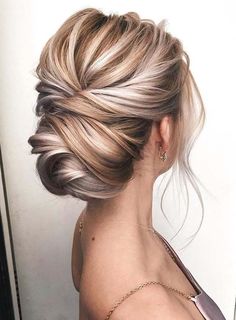 #Updo #Updohair #weddingUpdo #Promhair elegant updos french twist updo short formal hairstyles short updos Formal Hairstyles For Short Hair, Sanggul Modern, Trendy We Fryzurach, French Twist Updo, Blonde Updo, Granny Hair, Makeup Tip, Updo Styles