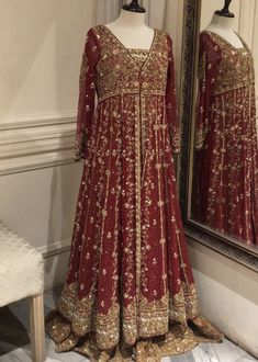 Hania Amir Wedding Dresses, Mehendi Dresses, Embroidery Embellishments, Party Wear Gowns, Hania Amir, Embroidery Leaf