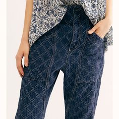 Quilt Stitched Thick Denim, Just Love These. Let Me Know About A Size Xs Slouchy Jeans, Jeans Free People, Jean Color, Free People Store, Quilt Stitching, Relaxed Jeans, Free People Jeans, Small Waist, Contrast Stitch