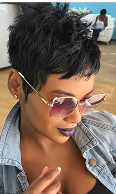 Styles Braids, Short Hair Pixie Cuts, Pixie Haircut For Thick Hair, Growing Out Short Hair Styles, Super Short Hair, Latest Short Hairstyles, Trendy Short Haircuts, Edgy Short Hair, Short Choppy Hair