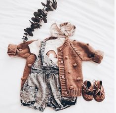 Toddler Wardrobe, Kid Clothes, Flat Lays, Baby Time, Baby Outfit, Boho Baby