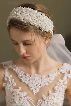 Modsele white wide bridal headband features dense pearlsand mesh headband. Product Details:  SKU:PD2142 Mesh material Size: Length-160cm, Width-7cm Weight-118g Processing time: 5-15 business days.   Feel free to contact our customer service: contact@modsele.com if you have any questions. Bridal Headband With Veil, Wedding Crown Flower, Flower Wedding Crown, Headband With Veil, Floral Headband Wedding, Bridal Headband Pearl, 10 Year Wedding Anniversary, Tulle Headband, Pearl Headband Wedding