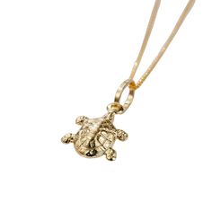 Our stunning new Turtle Pendant Necklace is handcrafted in solid 9ct gold. This makes the perfect present for somebody who is environmentally conscious and a lover of marine life. Turtles are so special and These cold-blooded creatures have an incredibly long life span. The oldest ever recorded, named Tu”i Malila, of Tonga Island, passed away at the grand old age of 188! Turtles belong to one of the oldest reptile groups in the world – beating snakes, crocodiles and alligators! They are such spi Tonga Island, Spiritual Animals, Posh Totty, Spiritual Animal, Cold Blooded, Turtle Pendant, Environmentally Conscious, Watch Necklace, Independent Designers Fashion