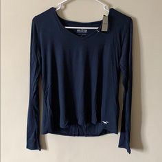 Nwt Hollister Must Have Navy Blue Long Sleeve Easy T-Shirt. Size Extra Small Casual Navy Stretch Tops, Casual Navy Tops For Loungewear, Thrift Ideas, Henley Shirt Women, Dream Things, Navy Blue Long Sleeve, Vintage Crop Tops, Aesthetic Ideas, Thermal Shirt