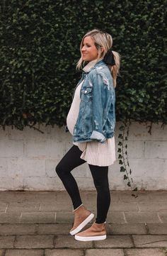 Bump Outfits, Neutral Closet, Pregnant Outfit, Prego Outfits, Pregnant Style, Baby Bump Style, Maternity Wardrobe