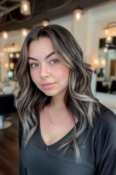 Grey Babylights In Brown Hair, Ash Partial Highlights, Dark Brown Hair With Ashy Highlights, Ashy Highlights, Ash Brown Hair With Highlights, Brown Hair With Silver Highlights, Hair Highlights Ideas, Gray Blending