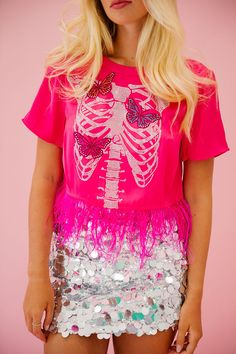 DROP DEAD PINK FEATHER TOP TOP Judith March Pink Sequined Festival Tops, Pink Sequined Tops For Festival, Feather Crop Top Outfit, Pink Feather Top, Feather Crop Top, Feather Top, Cropped Pink, Crop Top Outfit, Standing Out From The Crowd