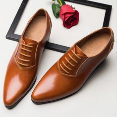 If you like having your footwear as the focal piece of your classy look, then purchase these Oxford shoes. These Oxford shoes with a lace-up closure are stable enough on the foot. The noteworthy pointed-toe shape and the semi-glossy finish will steal your heart! Don't miss out on these marvelous business-style shoes.Specifications heel height: 5cm Upper-Genuine Leather Type: Cow Leather Upper Material: Genuine Leather Toe Shape: Pointed Toe Shoes Type: Basic Season: Spring/Autumn Pattern Type: Solid Outsole Material: Rubber Origin: Mainland China Model Number: new Lining-Genuine Leather Type: Pigskin Lining Material: Genuine Leather Insole Material: Pigskin Fit: Fits true to size, take your normal size Department Name: Adult Closure Type: Lace-up Brand Name: GeraldBlack Shipping This produ Mens Casual Wedding, Cuban Party, Oxford Shoes Brown, Oxford Shoe, Leather Wedding, Autumn Pattern, England Style, England Fashion, Type S