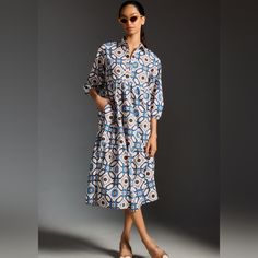 In Excellent Condition, Cotton Is Crisp. Anthropologie Maeve The Bettina Tiered Shirt Dress Size Xs In A Beautiful Blue And White Geometric Floral Pattern That Reminds Me Of Tile Work. Anthropologie Clothes, Light Pink Bridesmaid Dresses, Anthro Style, Elegant Evening Gowns, Boho Color, Casual Day Dresses, Modest Style, Maxi Shirt Dress, Tile Work