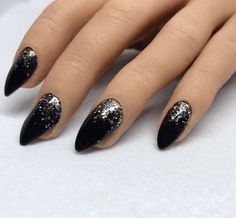 Glitter Press On Nails, Hoco Nails, Buff Nails, Glitter Gradient, Short Gel Nails, Beauty Nails Design, Creative Nail Designs, Nail Oil, Nail Art Designs Videos