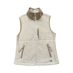 Never Worn, No Tags! Perfect Condition Sherpa Teddy Style Vest From The North Face. Perfect Little Layering Piece! Wear From Winter To Spring. It’s Not Too Bulky Which I Love And Makes It Easier For Layering! Beige Sherpa Vest, Cropped Sherpa Vest, The North Face Sherpa, Soft Vest, Teddy Fleece, Fleece Vest, North Face Women, North Face Jacket, Winter Sale