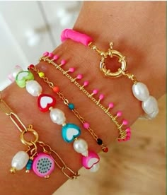 Pulseras Kandi, Preppy Accessories, Preppy Bracelets, Nail Jewelry, Dope Jewelry, Summer Bracelets, Jewelry Lookbook