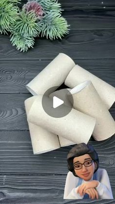 Rattan Christmas Decor, Folded Paper Flowers, Recycled Christmas Decorations, Toilet Paper Roll Art, Easy Diy Home Decor, Rolled Paper Art, Toilet Paper Crafts, Beautiful Crafts, Christmas Candle Decorations