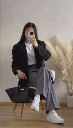 Fashion Aesthetic Outfits, Interview Outfits Women, Neat Casual Outfits, Business Casual Outfits For Work, Casual Day Outfits, Pants Outfits, Long Sleeve Dresses, Classy Work Outfits