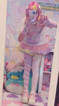 Kawaii Kei Fashion, Casual Decora Fashion, Yumekawa Fashion, Fairy Kei Fashion Harajuku Style, Gurokawa Aesthetic Outfit, Yume Kawaii Outfit, Fairy Kei Pfp, Kawaii Kei Outfit, Party Kei Aesthetic