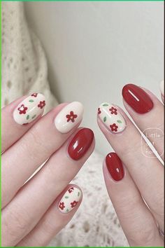 Nail Designs Roses Flower, Red White Nails Short, Short Nail Designs Almond, Short Nails Simple Design, Nail Art Red And White, Nails Cute Korean, Gel Nails Korean, Red Nails With Flowers, Color Nails Short