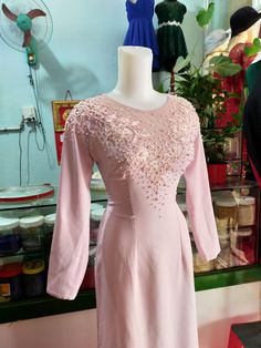 Ao dai dinh, silk and mesh fabric, Vietnamese traditional long dress, satin pants Provide you basic measurements and we promise an amazing fit. Different colored fabrics available Elegant Pink Ao Dai For Formal Occasions, Elegant Silk Ao Dai For Party, Silk Ao Dai For Party, Pink Ao Dai For Evening Spring Events, Spring Evening Pink Ao Dai, Festive Fitted Silk Ao Dai, Fitted Silk Ao Dai With Long Sleeves, Fitted Silk Long Sleeve Ao Dai, Traditional Pink Ao Dai For Formal Occasions