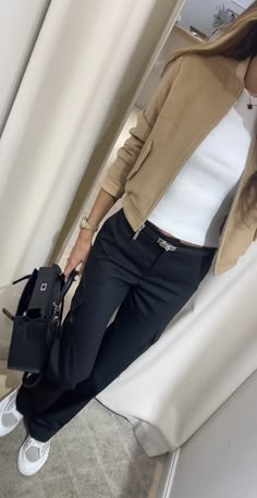 Chic Outfits Classy, Paris Mode, Professional Outfits, Komplette Outfits, Business Casual Outfits, Looks Style, Work Fashion