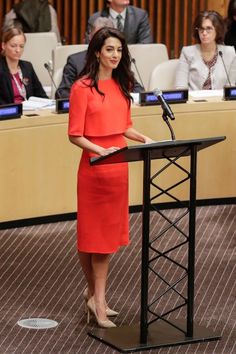 Looks Kate Middleton, Rouched Dress, Amal Clooney, Chanel Couture, Cocktail Gowns, Behind Bars, Event Outfit, September 28, George Clooney