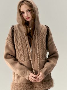 ❤︎Cable knit fur zip-up parka❤︎ Thermal Jacket, Twist Pattern, Cardigan Sweater Jacket, Sweater Material, Knit Hoodie, Hooded Sweater, Knit Sweater Cardigan, Color Khaki, Womens Fall