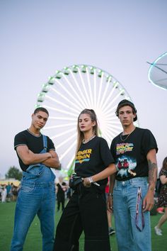 These looks are worthy of a backstage pass, don’t you think? 😏 #liveitpullandbear #madcool Pull And Bear, Jennie Kim Blackpink, Festival Vibes, Pull N Bear, Jennie Kim, Street Style Outfit, You Think, Mom Jeans, Street Style