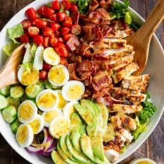 Paleo Grilled Chicken, Nutritional Meals, Light Dinner Ideas, Chicken Cobb Salad, Dijon Dressing, Light Dinner Recipes, Chicken Crispy, Salad With Chicken, Honey Dijon