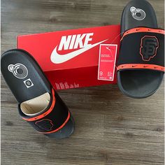 Nike Orange And Black Sf Giants Size 9 Slippers Casual Orange Flat Slides, Nike Orange, Nike Brand, Sf Giants, Shoes Nike, Black Orange, Nike Black, Men's Nike, Black Nikes