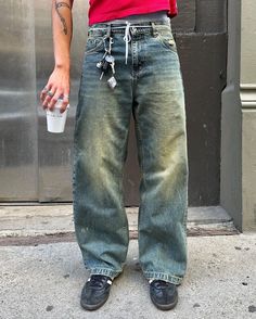 Baggie Jeans Outfit, Baggy Jeans Outfits, Baggy Jeans Outfit, Jeans Outfits, Street Fashion Men Streetwear, Mens Outfit Inspiration, Mens Fashion Streetwear, Baggy Pants, Streetwear Men Outfits